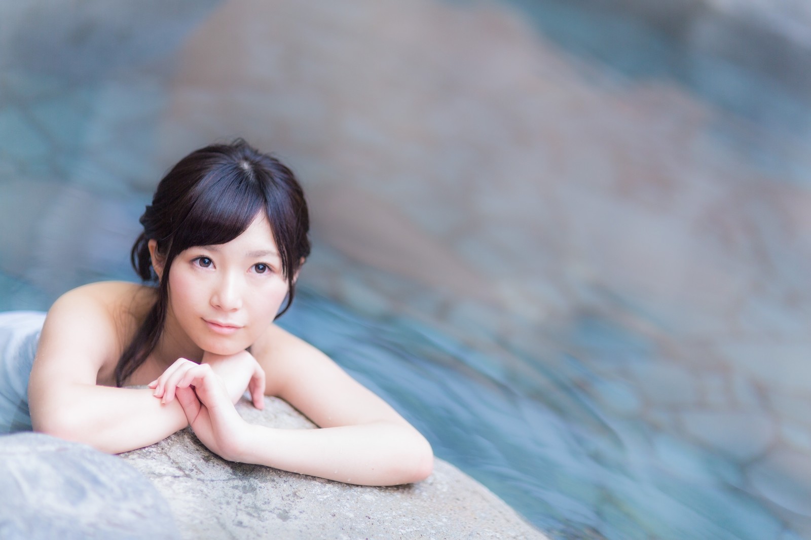 好きなのに避けてしまう女性の好き避け心理とは?内心はドキドキ!