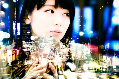 変わった人の方が女性からモテる理由とは？希少性が重要